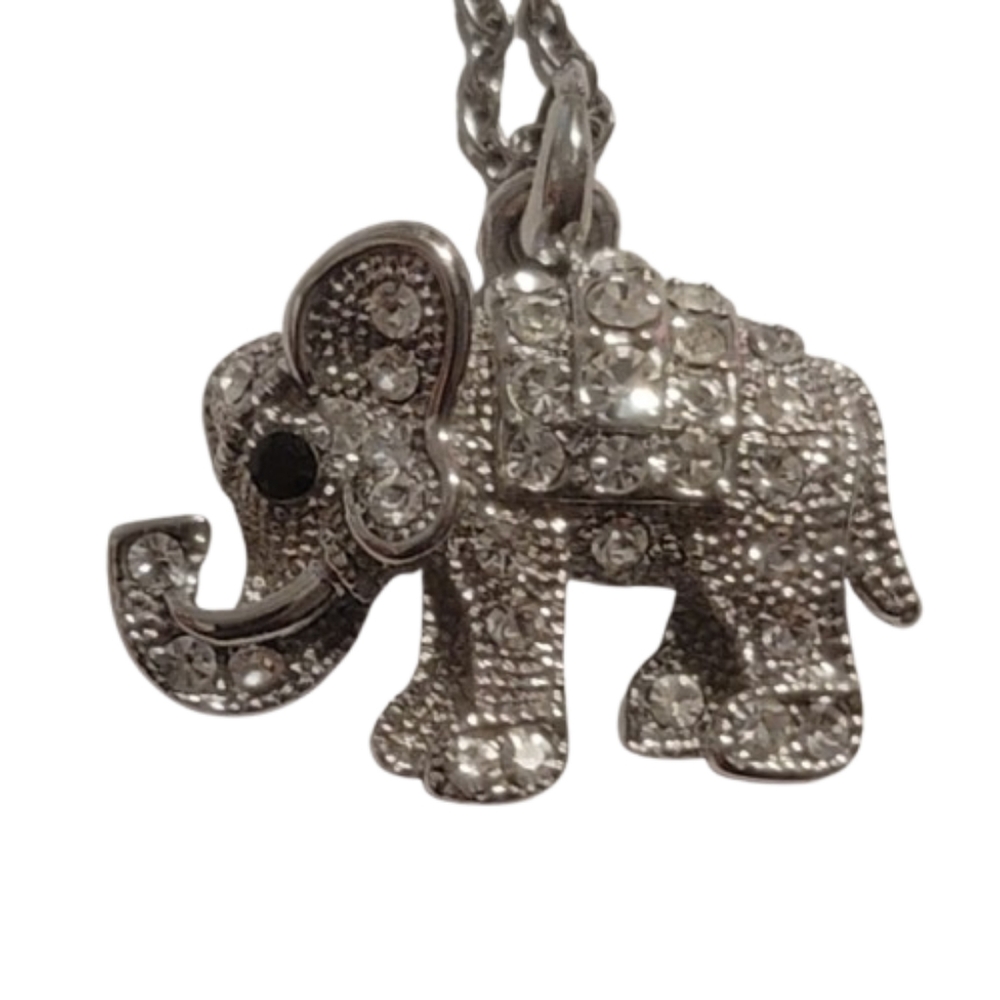Necklace Rhinestones Silver tone Elephant Animal Pendant And Chain